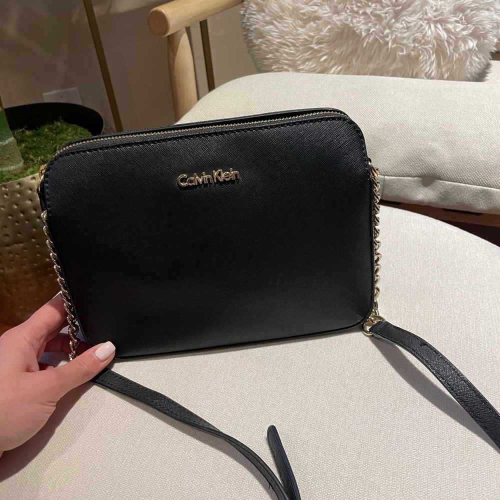 Calvin Klein crossbody